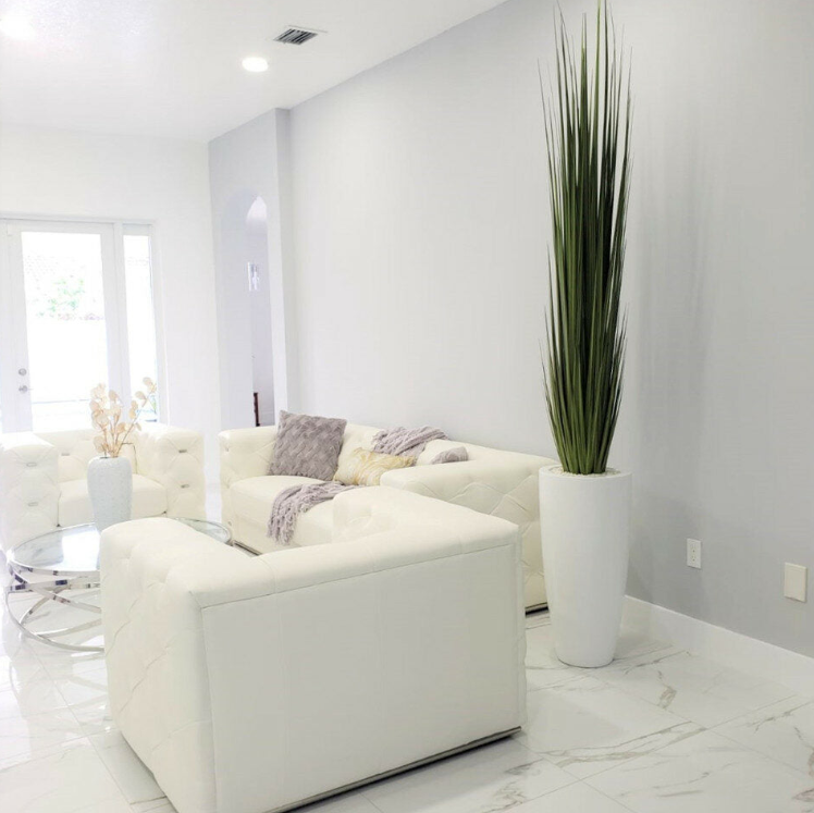 grande dax jarrón con Artificial junco hierba