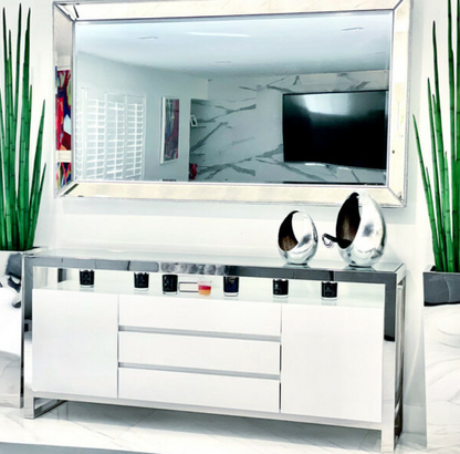 inoxidable acero cubo-con-forma-de jarrón con serpiente hierba.