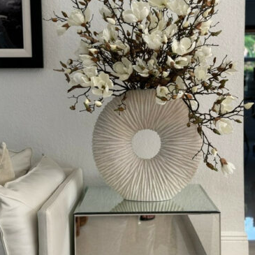 grande eternidad jarrón con magnolias y madera-a-la-deriva