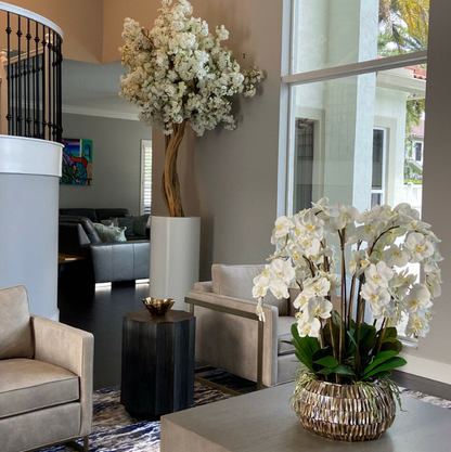 mate beige st. tropez jarrón con blanco cerezo flor árbol