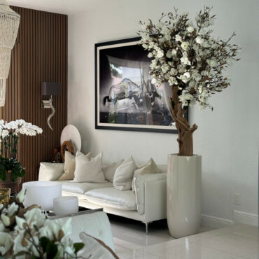 brillante beige st. tropez jardinera con personalizado hecho magnolia árbol