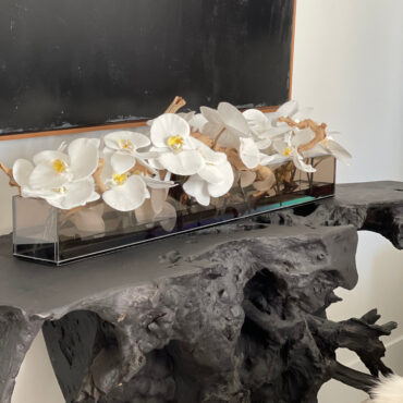 36″ Casa Moderna negro teñido vidrio plato jardinera con blanco phalaenopsis orquídeas