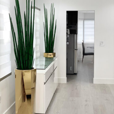 prisma octágono jardinera con serpiente hierba