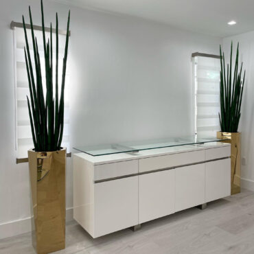 prisma octágono jardinera con serpiente hierba