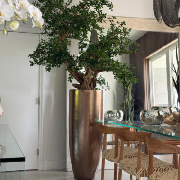 Artificial negro olivo bonsái árbol en dorado Revolver jardinera